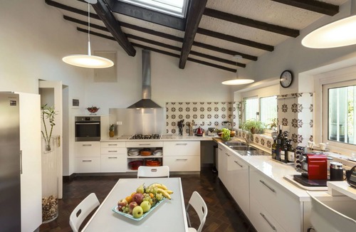 Lido di Camaiore Villa | Villa in Marina Di Pietrasanta with 6 bedrooms sleeps 12