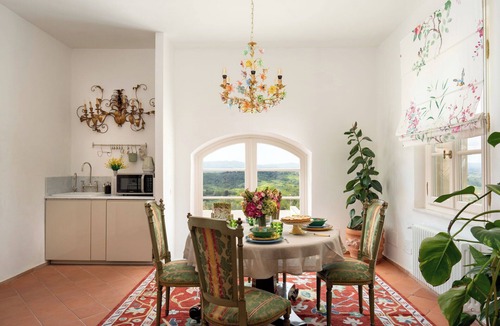 Legoli Villa | Villa in Legoli with 5 bedrooms sleeps 10