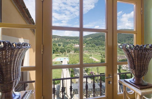 Vorno Villa | Villa in Lucca with 8 bedrooms sleeps 15