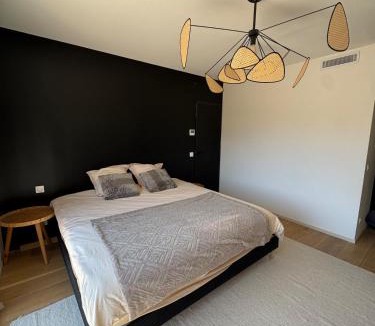 Le Collet Villa | Villa in Roquefort-les-Pins