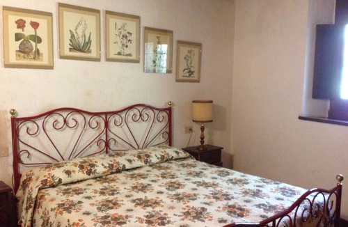 Querceta Apartment | VILLA IN TUSCANY BETWEEN SEA, MOUNTAINS, AND ART