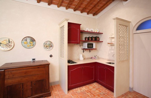 Reggello Villa | Villa in Tuscany for 16 People with Private Pool, Sauna