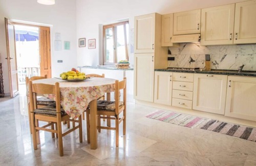 Casone Carpinelli House | Villa in Tuscany, Garfagnana. For 14 pax, parking, Wi-Fi and garden