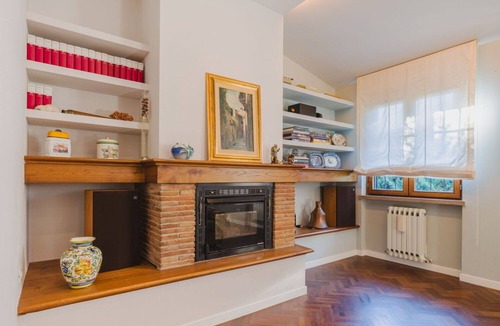 Lucca Villa | Villa/Independent home in Lucca with 3 bedrooms sleeps 8