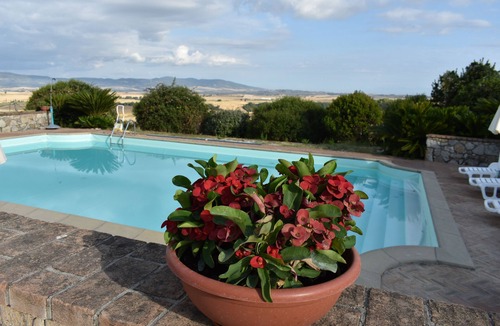 Pomaia Villa | Villa Irene, 10 bedrooms and private pool near Castiglioncello
