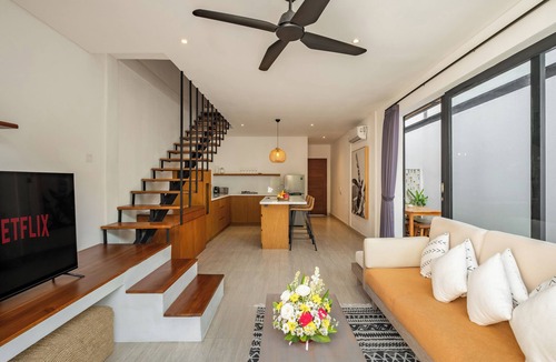Padonan Villa | Villa Isola Gallinara