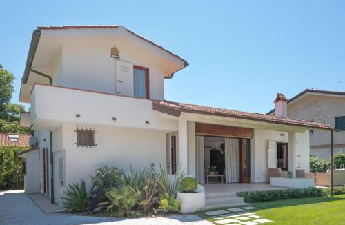 Pietrasanta Villa | Villa Italia Luxury Home