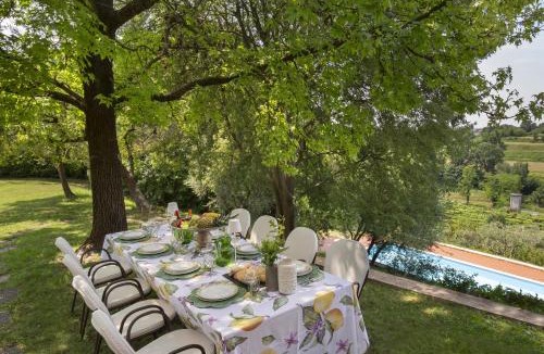 Bussolengo Villa | Villa Italiana with Private Pool