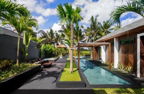 Sayan Villa | Villa Jacuzzi by BaliSuperHost