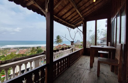 Kretek Villa | Villa Joglo Paris Yogyakarta