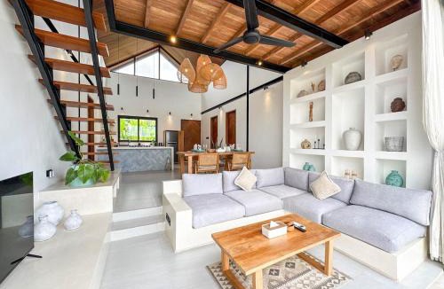 Cepaka Villa | Villa Kura Kura - Tranquil Modern Villa in the Heart of Ricefields