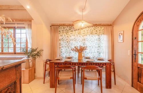 Mougins Villa | Villa La Mauvaise Herbe - Welkeys