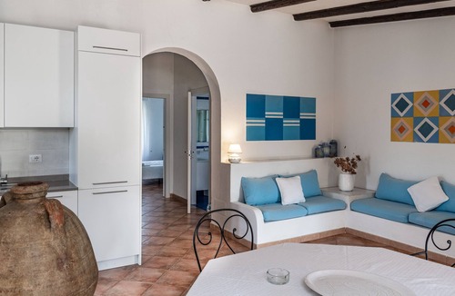 Costa Rei Villa | Villa La Viola Costa Rei – Artistic Beachfront Retreat