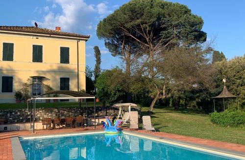 Lucca Villa | Villa Landi