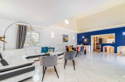 Puget-sur-Argens House | Villa located between Cannes and Saint-Tropez
