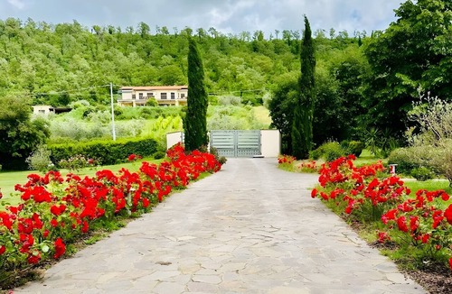 Bolsena Villa | Villa 'Luxury Apartment Lake View' with Lake View, Private Terrace and Wi-Fi