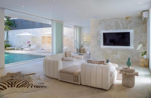 Sunset Road Villa | Villa Manis Cantik