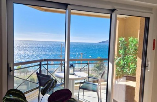La Bocca Apartment | VILLA MAUPASSANT BORD DE MER