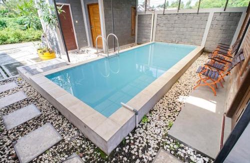 Klaten Villa | Villa Maurine Prambanan