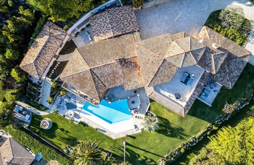 Tourrettes-sur-Loup Villa | Villa Maxima/5*+ with Gym/Spa/Wine/Photostudio