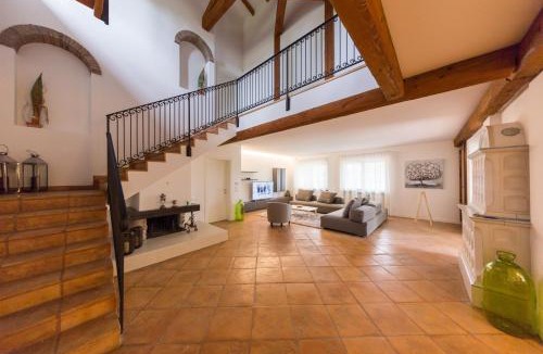 Montioni Villa | Villa Minerva