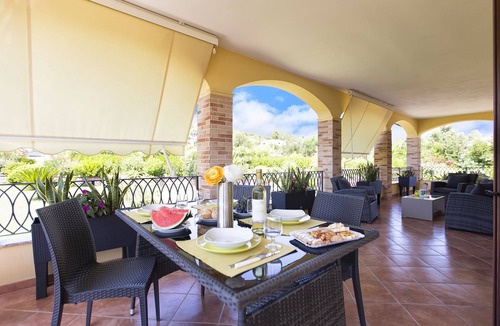 Alghero Villa | Villa Mistral, for 7 persons, Terrace, Barbecue, Air conditioning, WiFi