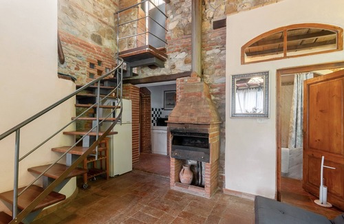 Mercatale Val di Pesa Villa | Villa 'Molino' with Private Pool, Private Terrace and Wi-Fi