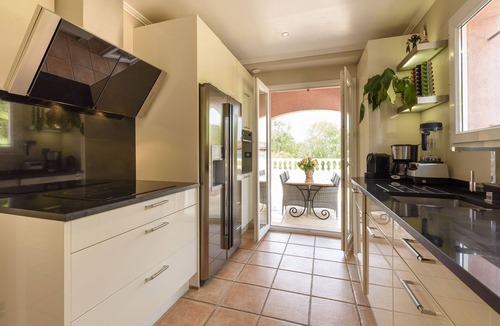 Saint-Jean Villa | Villa Néo-provençale Avec Piscine aux Portes de Cannes