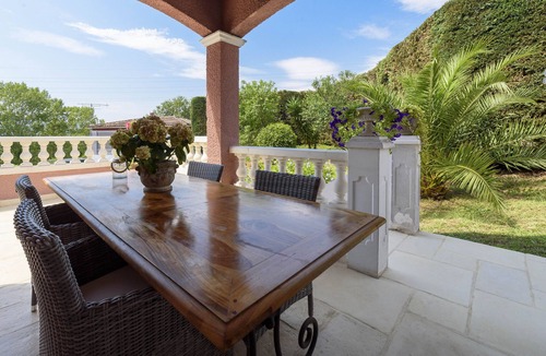 Saint-Jean Villa | Villa Néo-provençale Avec Piscine aux Portes de Cannes