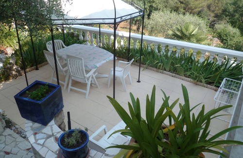 Gattieres Apartment | Villa on the ground level with a pool. 15 min away from Nice, 2-4 people