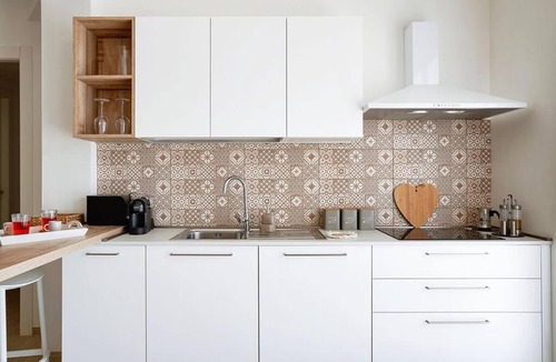 Casa Papa Apartment | Villa Paradiso with private pool, BBQ area, huge garden and free parking