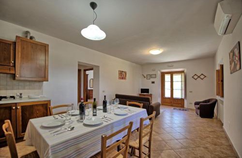 San Macario In Monte Villa | Villa Picchio by PosarelliVillas