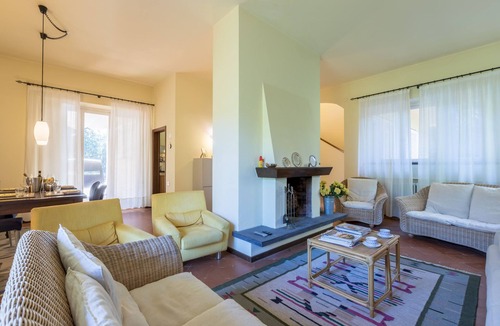 Marina di Pietrasanta Villa | Villa Piero with pool, Marina di Pietrasanta, Italy