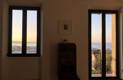 Golfe Juan Villa | Villa Pinson Cannes with stunning views over Cap d'Ántibes
