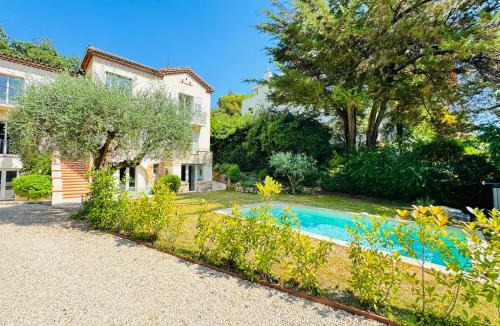 Le Cannet Villa | Villa Providence - Piscine - Jardin - 6 chambres - 12 personnes
