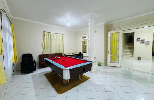 Cipanas Villa | Villa Puncak Resort Tretes
