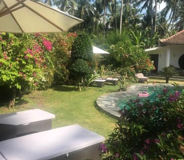 Sengkidu House | Villa Rizki Candidasa