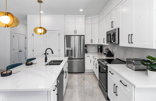 Florida Center House | Villa Rosa | Fantastic I-Drive retreat w/high-end amenities -near top shopping