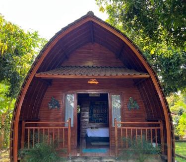 Kalibukbuk Villa | Villa Rumah Kayu Lovina