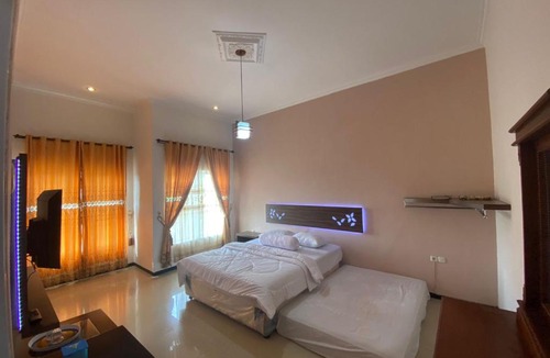 Sidomulyo House | Villa Santai Syariah