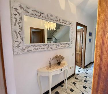 Querceta House | Villa Silvana