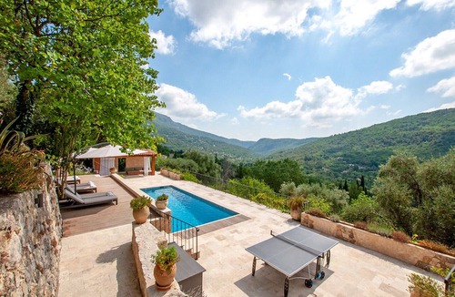 Le Bar-sur-Loup Villa | Villa Spencer