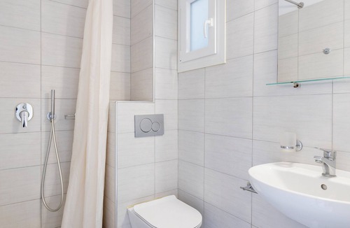 Megalochori Hotel | Villa Stella