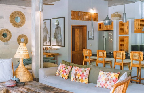 Sunset Road Villa | Villa Teman-Luxury 4BR Villa in Seminyak