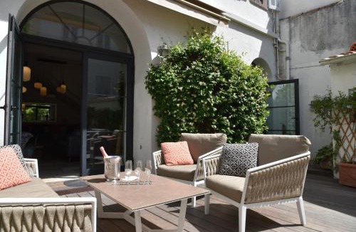 Cannes City Centre Villa | Villa Terra by Festif Azur - House 250m2 Quiet, 5 min walk from Palais des Festivals and Beaches