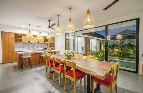 Melayang Villa | Villa The Kayu by GORO