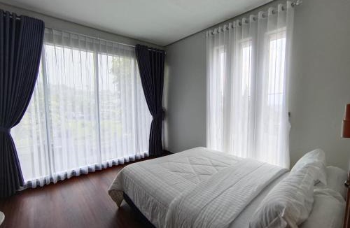 Cipanas Villa | Villa Tiara 88