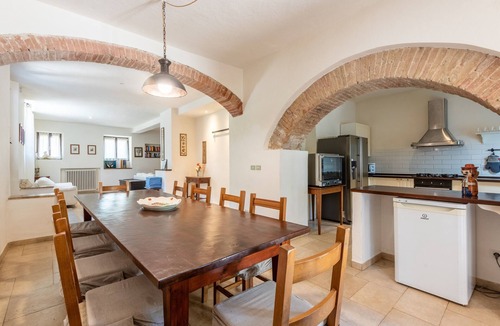 Ponte di Gabbiano Villa | Villa Torre Among the Hills of Siena