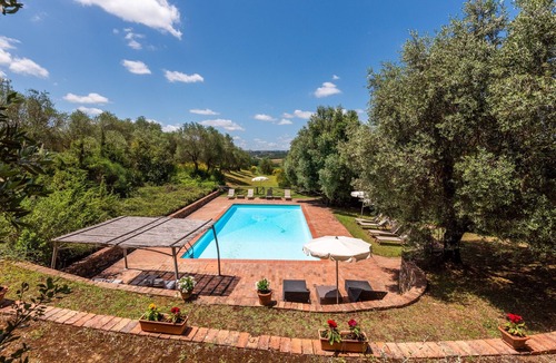 Ponte di Gabbiano Villa | Villa Torre Among the Hills of Siena