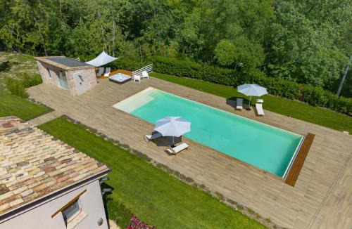 Urbisaglia Villa | Villa Torre Anna - Historical Tower - Private Pool & Jacuzzi